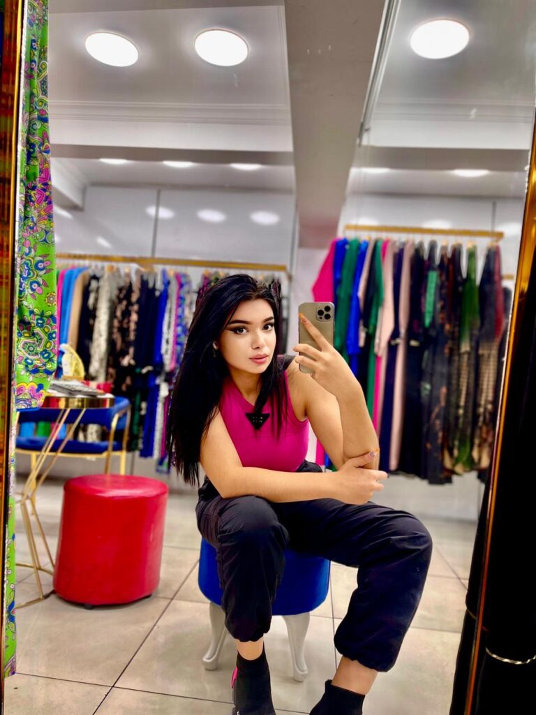 Discover Call Girl in Asansol profile photo in Asansol - photo 2