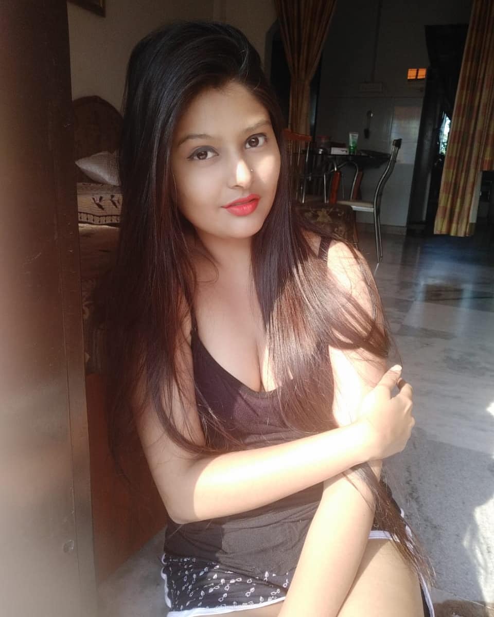 Meet Call Girl in Kamarhati profile photo in Kamarhati